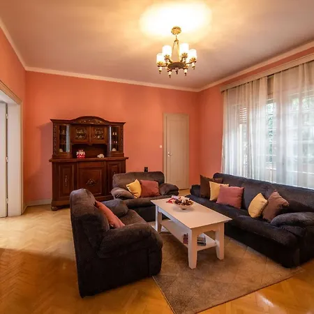 Apartment House